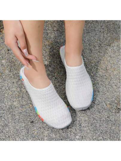 أحذية نسائية جديدة سريعة الجفاف، أحذية مائية، أحذية حافية القدم، أحذية شاطئ قابلة للانزلاق وناعمة، أحذية رياضات مائية خفيفة الوزن ومريحة، مناسبة للمسبح والشاطئ والتزحلق على الماء والمشي واليوغا والسباحة