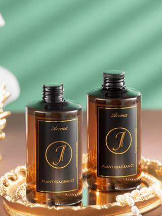 موزع عطر بدون شعلة لغرف الفنادق فائق الجودة بسعة 250 مل، قابل لإعادة الملء، عطر طويل الأمد - مناسب للمنزل والغرفة والمعيشة والحمام وأماكن متعددة. ديكور منزلي أنيق، إكسسوار غرفة نوم رومانسي، معطر، منعش للهواء. موزع عطر سيارات فاخر، عطر طويل الأمد،...