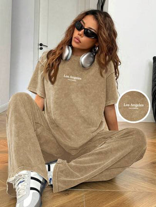 طقم حريمي قطعتين EZwear بدلة نسائية مريحة بطراز فاخر مطرزة بالحروف باللون الخاكي المغسول بطريقة عتيقة
