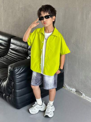 مجموعة قميص بولو بأكمام قصيرة مطبوع عليها حروف جوتيك وشورت دينم مزيف ذو خصر مطاطي ، للأولاد المراهقين ، مريحة وعصرية متعددة الاستخدامات ، مناسبة للربيع والصيف ، للارتداء اليومي ، الخارجي ، المدرسة ، الشارع ، الحفلات والأوقات الترفيهية