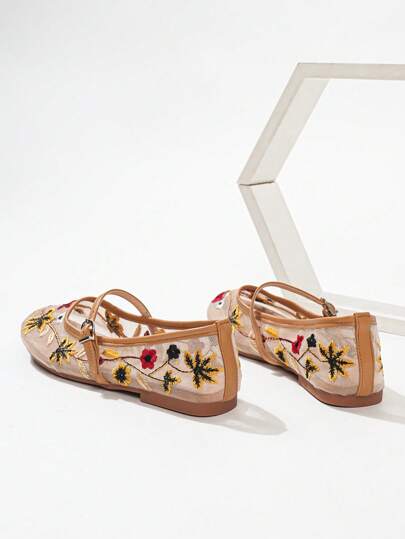 أحذية شقق رومانية مسطحة للنساء من شبكة قابلة للتنفس، تصميم شبكي بطرز زهري، أصابع قدم دائرية ناعمة، مناسبة للعطلات والارتداء اليومي والكاجوال