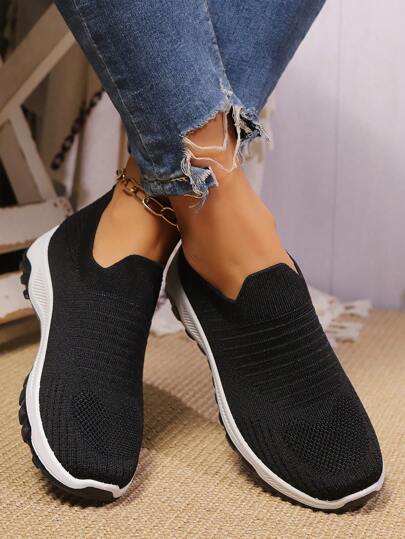 أحذية رياضية خارجية نسائية سهلة الارتداء والخلع، بنعل مسطح مانع للانزلاق، مصنوعة من شباك تهوية عالية الجودة، بنعل ثنائي اللون، مناسبة للارتداء اليومي، للجري، التنزه، النادي الرياضي، والأنشطة الرياضية اليومية
