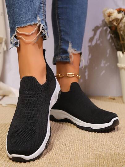 أحذية رياضية خارجية نسائية سهلة الارتداء والخلع، بنعل مسطح مانع للانزلاق، مصنوعة من شباك تهوية عالية الجودة، بنعل ثنائي اللون، مناسبة للارتداء اليومي، للجري، التنزه، النادي الرياضي، والأنشطة الرياضية اليومية