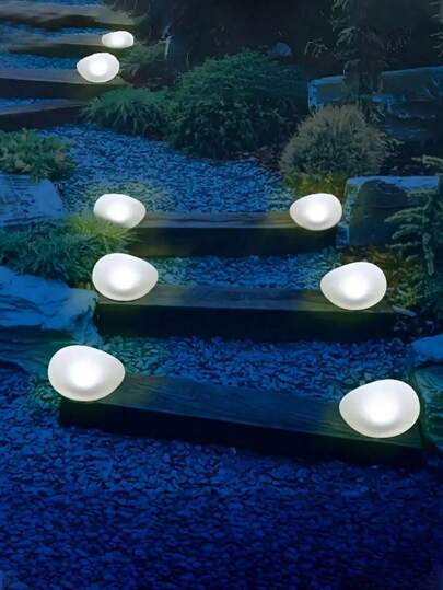 قطعة واحدة من إضاءة الحصى بالطاقة الشمسية - بقعة ضوء LED ، صنع من مادة الأكريلونيتريل بيوتادين ستايرين المصقول مع ديكور بلوري ، تحكم بواسطة استشعار الضوء ، تثبيت شبه مائل للحدائق والمسارات والحمامات السباحة