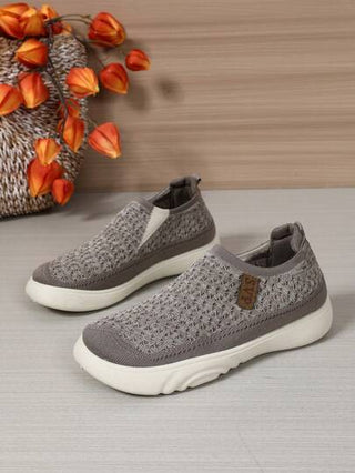 أحذية نسائية محبوكة بسيطة وكاجوال، ذات وسادة هوائية رغوية في القاعدة، ملمس متموج، خفيفة الوزن ومريحة، قاعدة ناعمة مانعة للانزلاق، مصنوعة من قماش تنفسي عالي الجودة