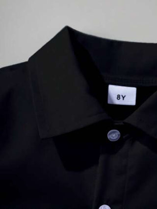 قميص كم قصير أسود سادة على الطراز الكلاسيكي الكاجوال للمراهقين الملائم للمناسبات الرسمية مثل حفلات المدرسة والعروض والحفلات الزفاف