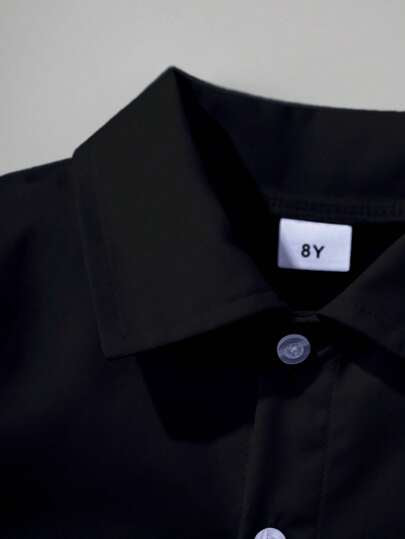 قميص كم قصير أسود سادة على الطراز الكلاسيكي الكاجوال للمراهقين الملائم للمناسبات الرسمية مثل حفلات المدرسة والعروض والحفلات الزفاف