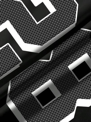 Manfinity Dauomo تي شيرت رجالي بأسلوب كاجوال أمريكي كاسوال، بتصميم نقاط كبيرة وأرقام وحروف من طراز كلية رياضي بروح عصرية رجعية