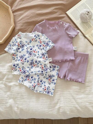 SHEIN 4 قطع طقم بيجاما صيفي للأطفال الرضع مريح وكاجوال، يتكون من ملابس علوية أكمام قصيرة برقبة مستديرة وحواف مكسرة، وشورت