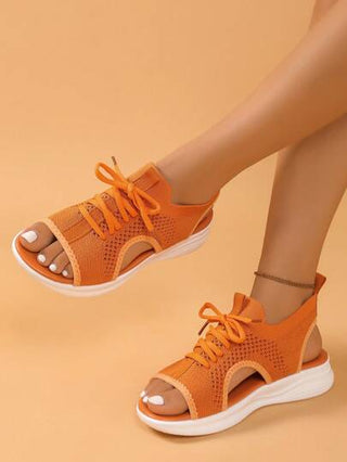 صنادل رياضية كاجوال نسائية ذات شبكة جوفاء مطبوعة