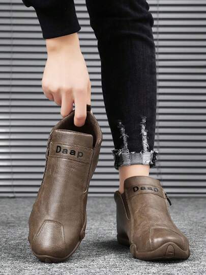 بوت رياضية كاجوال جلدية جديدة للرجال، تصميم أزرار جانبية أنيق ومريح، علامة 'دابب' بوت رياضية كاجوال عالية الأعلى أرستقراطية، بوت جلدية رسمية للرجال، بوت بوت عصرية خفيفة الوزن خمس أصابع