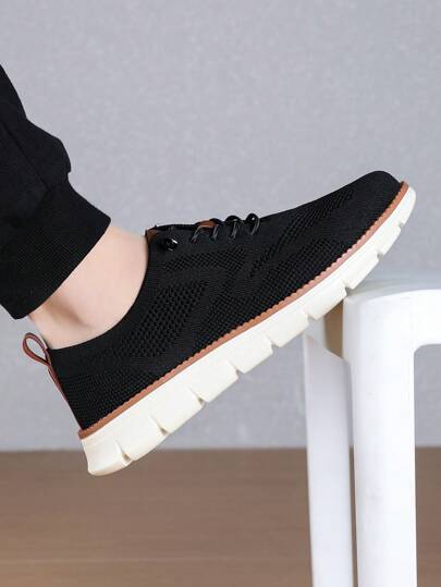 أحذية رياضية كاجوال قابلة للانزلاق للرجال، من قماش الشبك المنفذ للهواء، أحذية كانفاس كاجوال عدم الانزلاق مناسبة للمراهقين والشباب، للربيع والخريف