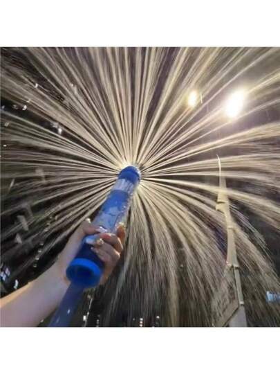 زجاجة رذاذ مياه زهرية رومانسية قطعة واحدة ، دعامة إبداعية للتصوير الفوتوغرافي للأزواج تحت الأضواء الشارعية ، مسدس ألعاب نارية شائعة رذاذ الماء ، نوع السحب ، جهاز ممتع للتصوير الفوتوغرافي