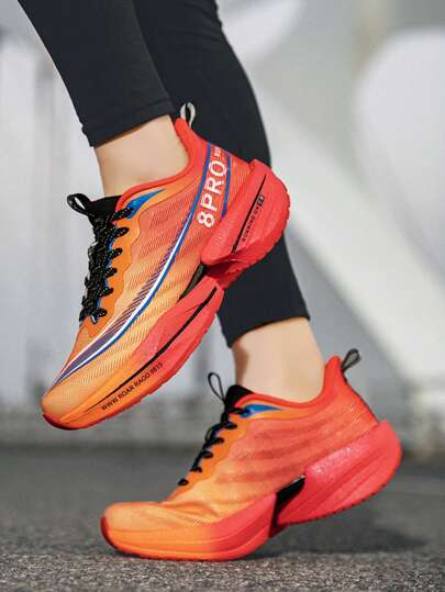 أحذية رياضية للخروج مناسبة للأزواج ذات لون تدرجي متباين، بناءً كاجوال خفيفة الوزن، مناسبة للحفلات الشاطئية والرحلات والنشاطات الخارجية والمدرسة والموسم الربيعي والصيفي، بنعل مبطن من الكربون