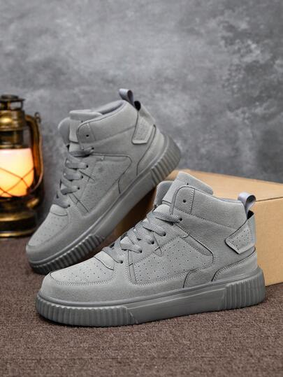 أحذية رياضية كاجوال عصرية بتصميم راقي من جلد البولي يوريثان الرمادي مع لمسات معقودة، أحذية خفيفة الوزن متعددة الاستخدامات للخروج اليومي للرجال