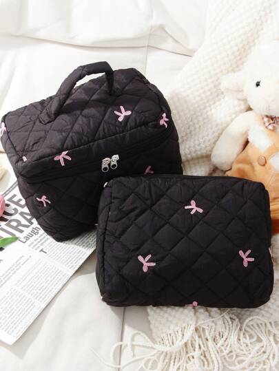 1 حقيبة مكياج بفيونكة سوداء، سعة كبيرة أنيقة وعملية، حقيبة تخزين مسطحة، مناسبة لفوط صحية، حصيرة، سماعات سلكية، سماعات رأس، شاحن، أحمر شفاه، مستحضرات تجميل، ديكور المنزل، مناسبة للأمهات، الطلاب، الموظفات، موظفي المكتب، المفاتيح، هدايا العطلات