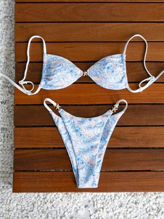 Swim Mod طقم بكيني مكون من حمالات رفيعة مزين بعناصر قشرة البحر وطبعات البحر والعطلات الصيفية للنساء