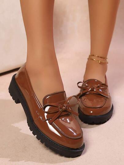 2025 خريف أنيق ربطة عقدة الفراشة كاجوال متعددة الاستخدامات، كعب سميك، أحذية لوفر نسائية بمقاس إضافي