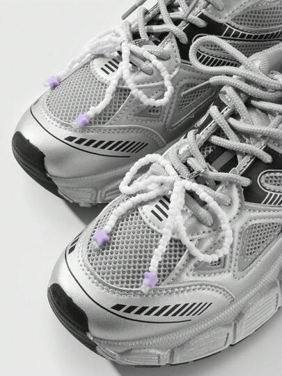 ROMWE Kawaii مجموعة مكونة من 2 قطعة من اكسسوارات كليبس الأحذية مصنوعة يدويًا بالخرز والآللئ البيضاء بشكل نجمة وفيونكة، إكسسوارات أزياء متعددة الاستخدامات، ديكورات DIY مناسبة للنساء، هدية للسيدات