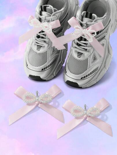 ROMWE Kawaii مجموعة تزيين الحذاء اليدوية المصنوعة من الخرز الحراري والشريط المربوط، بتصميم أنيق وعملي متعدد الاستخدامات لارتداء اليومي للنساء والهدايا، قطعتان