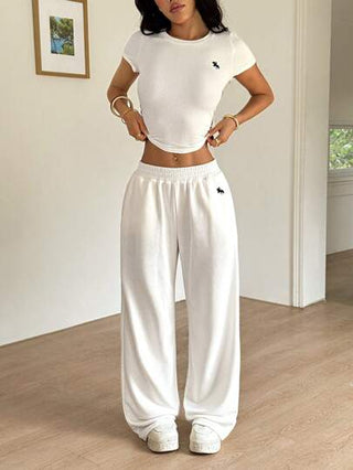 SHEIN EZwear مجموعة من قطعتين للنساء، بدلة منزلية مطرزة مخصرة، صيفية بيضاء