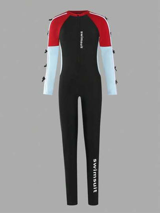 بدلة سباحة قطعة واحدة مع تصميم لطيف للفتيات في سن المراهقة مزينة بفيونكة وألوان متباينة