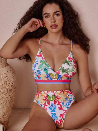 Swim Oasis طقم بكيني نسائي جديد من 3 قطع: ملابس علوية توب كامي ذو رقبة على شكل حرف V، سروال مثلث وتنورة ماكسي، بدلة سباحة أنيقة للشاطئ والعطلات
