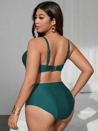 SHEIN Swim Curve قطعتان ملابس سباحة للمرأة ذات الحجم الكبير بنمط ثلاثي مرتفع وقاعدة سلكية، خصر عالي قابل للتعديل، ذات طراز أنيق وأنيق'