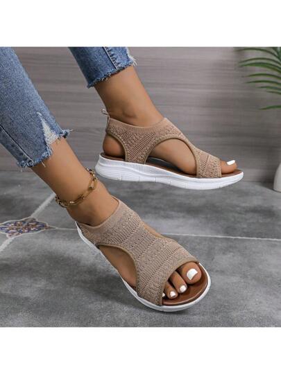 صنادل نسائية كاجول وأنيقة للصيف 2025 ، ذات طراز رياضي ومنصة خفيفة الوزن مقاسات كبيرة ، صنادل شاطئ