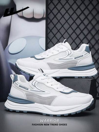 WARRIOR زوج من حذاء كاجوال سنيكر للرجال من ماركة وارير، بنعل سميك واربطة، قاعدة ناعمة منخفضة الحواف للاستخدام الخارجي، بنقشة لون أحادي أنيقة ولينة، ملاءم لارتداء الخريجين، وأحذية التزلج منخفضة الحواف من الجلد