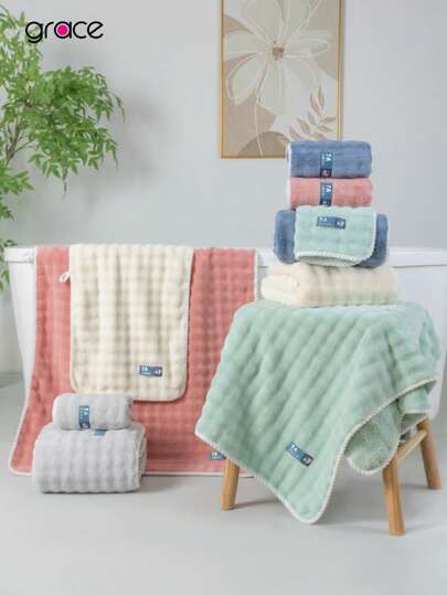 GRACE 3 قطع طقم منشفة حمام مضادة للبكتيريا من جريس (1 كبيرة + 2 منشفتين) | نسيج آمن للأطفال صديق للبشرة، امتصاص فوري وجفاف سريع، منشفة قابلة للارتداء متعددة الاستخدامات للاستحمام والجيم والسفر | مستلزمات منزلية قابلة للتنفس