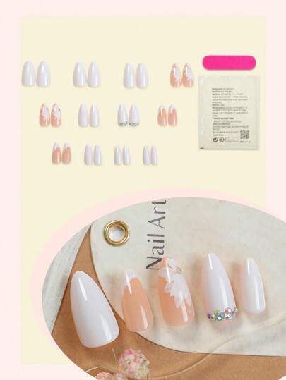 24 قطعة أظافر وهمية بشكل لوز بالأطراف الفرنسية، مزخرفة بالزهور واللمسات اللامعة والراين ستون، بتصميم أنيق للتغطية الكاملة للأظافر، مناسبة للنساء والفتيات للاستخدام اليومي