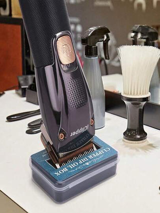 صندوق زيت ماكينة قص الشعر المحترفة والمدربة في الصالون- من الراyon، المثالية لجميع أنواع الشعر