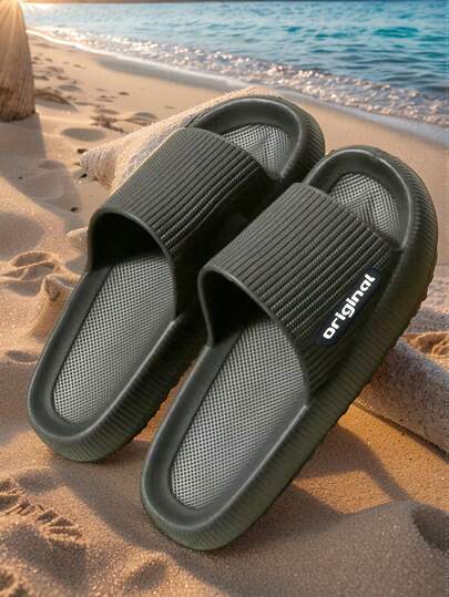 صنادل منزلية جديدة للرجال للصيف بشريط حرفي، صنادل EVA مضادة للانزلاق ومقاومة للروائح وميكروبات، حذاء مريح بكعب سميك مغلق الأصابع، بلون أسود كلاسيكي عصري متعدد الاستخدامات في كل الفصول للجنسين