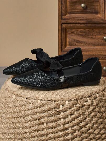 أحذية مسطحة عصرية للنساء ذات أصبع حاد للإغلاق من دون أربطة، سوداء وعملية للمناسبات الرسمية والخارجية في الربيع والصيف، كعب منخفض أنيق عالي الجودة مناسب للحفلات والزفاف، مزين بفيونكة