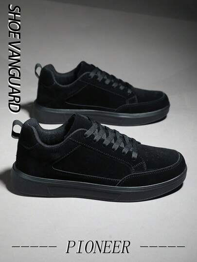 أحذية رياضية كاجوال قابلة للإرتداء في جميع المناسبات للرجال باللون الأسود الكلاسيكي السادة ، مصنوعة من الجلد الطبيعي المختلط مع نظام ربط بالأربطة ، مثالية للتزلج والنشاطات اليومية والخروجات