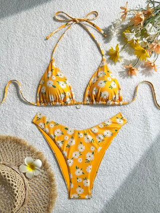 Swim Vcay 2 قطعة/مجموعة، بيكيني صيفي بحلة أبيضاء منسوجة بشكل متقطع بطبعة الأقحوان ولون أصفر كروب توب مخطط وسروال بيكيني عالي القطع، ملابس سباحة جذابة