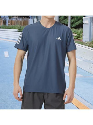 Adidas قمصان رجالية صيف 2025 جديدة للعدو، ملابس رياضية بسيطة أساسية، تدريب ولياقة بدنية، مرن مريح قابل للتنفس، تي شيرت بأكمام قصيرة IN1515