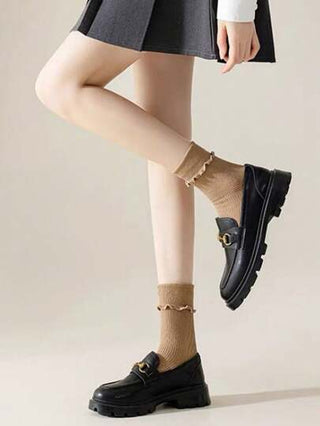 أحذية أوكسفورد حريمي 6 أزواج جوارب للنساء متعددة الألوان ذات أكمام مكسرة متوسطة الارتفاع، مناسبة لتناسب مع الرِدْف والأوكسفورد، وجوارب كريو جميلة، مستوحاة من الموضة اليابانية والثقافة الشعبية عبر الإنترنت