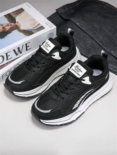 حذاء رجالي غير رسمي طراز جديد لعام 2025، موضة شبكة تنفس خفيف الوزن , سوليد ناعم، مناسب للجري والسفر والتسوق والمواعيد