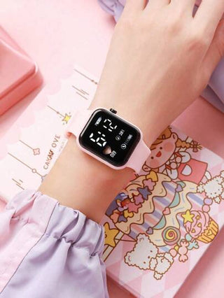 6 قطع/مجموعة 1 ساعة إلكترونية مربعة رقمية بإضاءة LED + 5 أساور ، أساور من خيط أسود وخرزات سوداء بأشكال قلب وورقة ، وأساور أشكال هندسية مربعة سوداء عتيقة ، أساور مجموعة 5 قطع بأشكال ثمانية وقلب ومربع هندسي وورقة