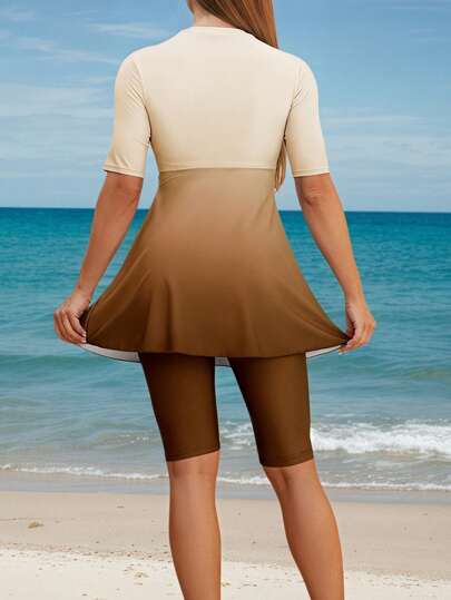 Swim Shayni مجموعة إجازة ربيعية للنساء 2 قطعة - توب مربوط الخصر مطبوع أومبري كم قصير و شورت دراجة صلبة ملابس سباحة