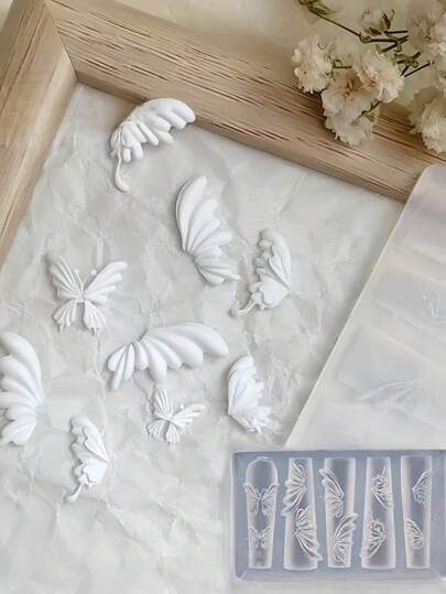 قالب فني ثلاثي الأبعاد لتزيين الأظافر بشكل أجنحة الفراشة الشفافة قطعة واحدة