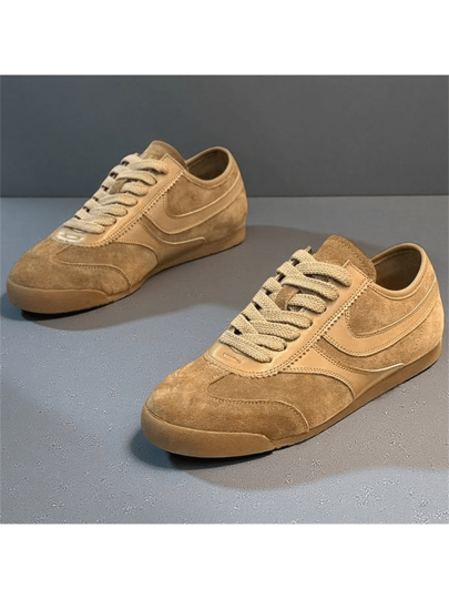 حذاء رياضي سهل الارتداء من الجلد الناعم أنيق كاجوال في طراز كلاسيكي رجالي ونسائي موديل 2025 مناسب لفصل الصيف