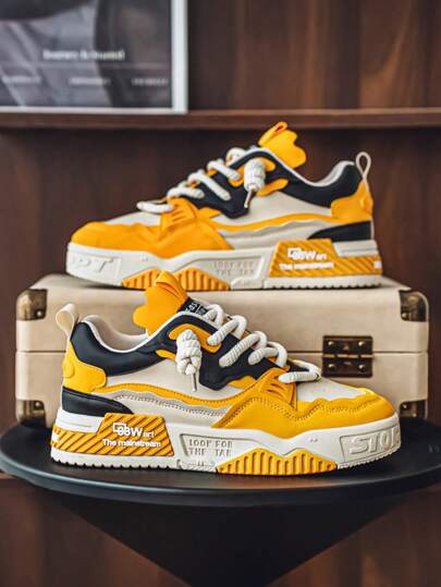 أحذية رياضية كاجوال عالية الكعب للرجال من الجلد ، سميكة القاعدة مانعة للانزلاق ، بتصميم مطبوع جرافيتي عشوائي ، أحذية تزلج