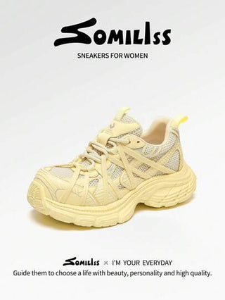 somiliss زوج واحد من أحذية رياضية نسائية مضادة للانزلاق وذات أربطة ، بنسيج شبكي وقماش قابل للتهوية ، أحذية رياضية ذات كتلة أنيقة ومريحة ، زيادة ارتفاع 6 سم ،أحذية خارجية للمشي منخفضة القمة ، طراز صيفي جديد ، لون أصفر