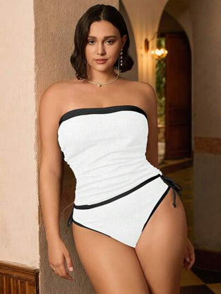 Swim Chiccia مجموعة بيكيني نسائية من قطعتين للسباحة بفصوص من قماش أبيض وأسود متناقض بنمط الشريط الصاحب القابل للتعديل، تصميم متقاطع للجانب، تنك عملي وأنيق لمقاسات كبيرة