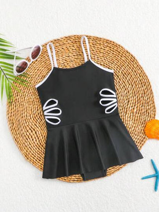SHEIN قطعة واحدة من ملابس السباحة قطعة واحدة بتصميم فتاة صغيرة مع فتحات جانبية وبلا أكمام
