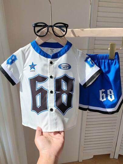 زوج من قميص صغير أكمام قصيرة طباعة حرفية تنظيم اللون وشورت ، ملابس رياضية غير رسمية ، ناعمة ومريحة للأنشطة والرياضة الخارجية