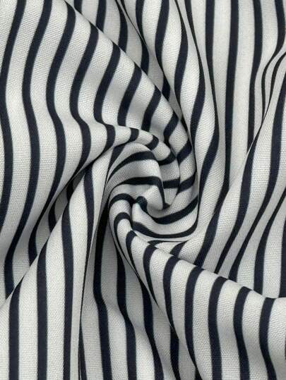 Manfinity Dauomo قميص كاجوال مخطط بأكمام قصيرة للرجال للصيف